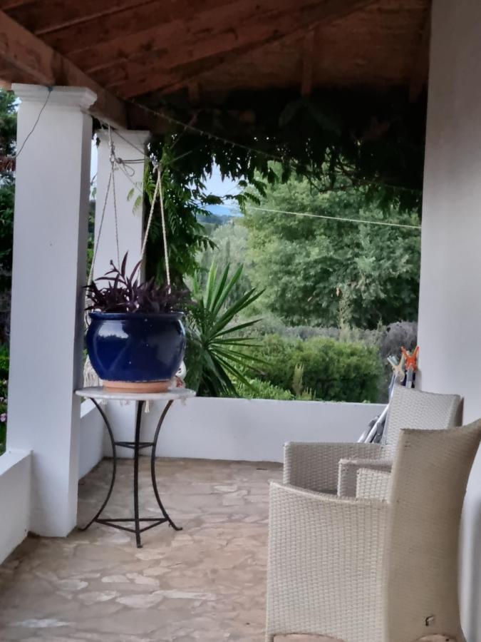 Cozy Corfu Bungalow 5 Minutes To Aqualand Ágios Ioánnis Dış mekan fotoğraf