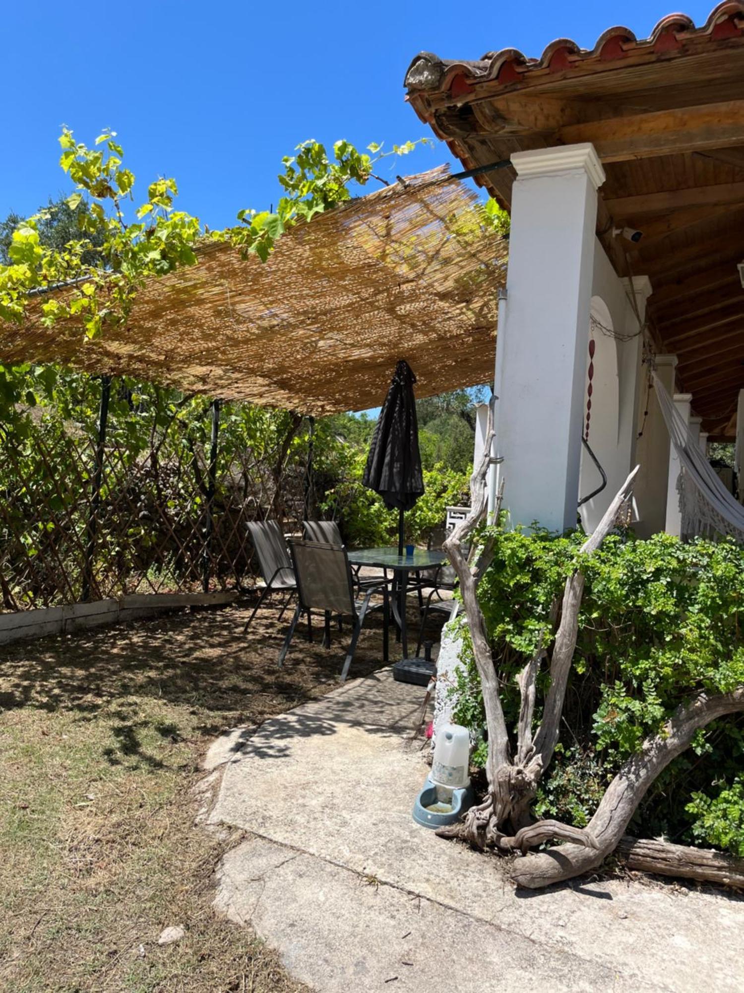 Cozy Corfu Bungalow 5 Minutes To Aqualand Ágios Ioánnis Dış mekan fotoğraf